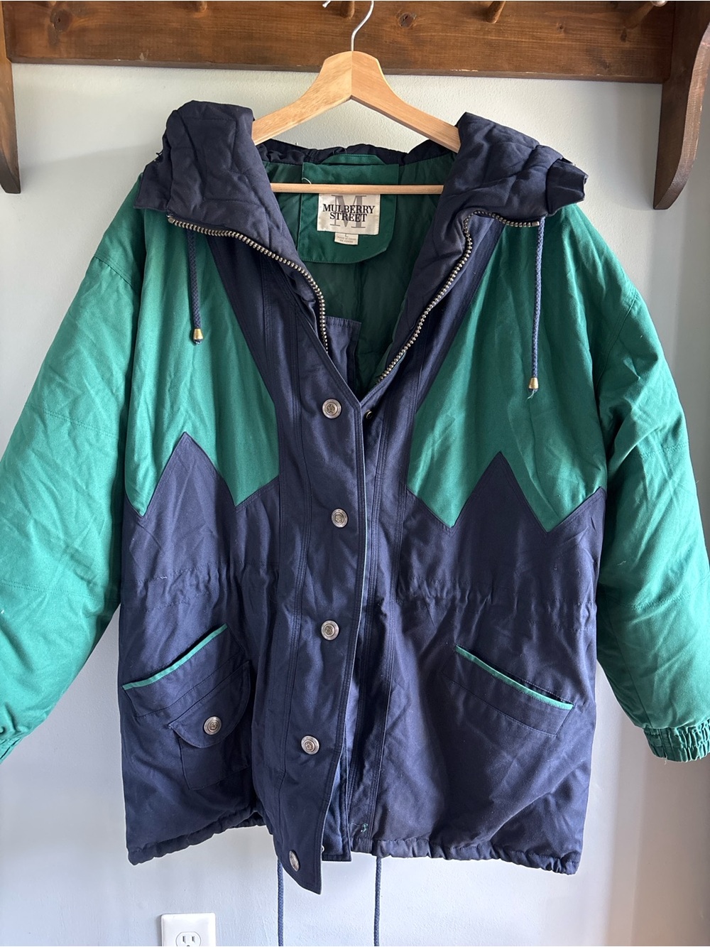 Vintage Mulberry Street Size L 90s Teal & Navy Down Puffer Coat